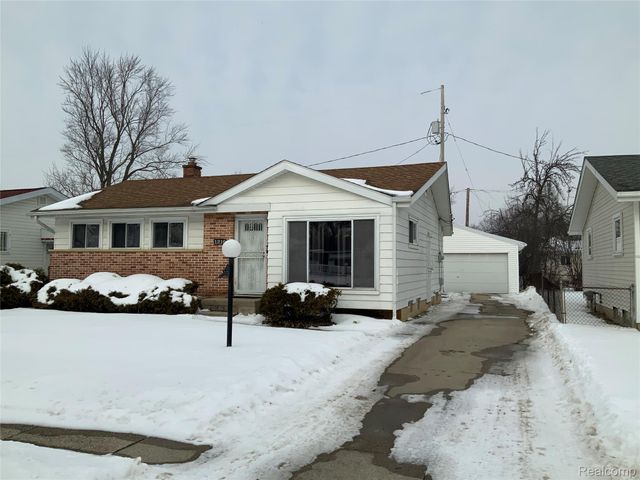 1216 Barbara Drive, Flint, MI 48505
