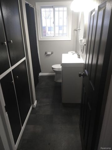 1216 Barbara Drive, Flint, MI 48505