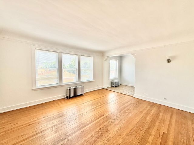 2801 W Lunt Avenue K2, Chicago, IL 60645
