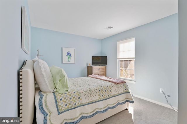 43719 MIDDLEBROOK TER, Ashburn, VA 20147