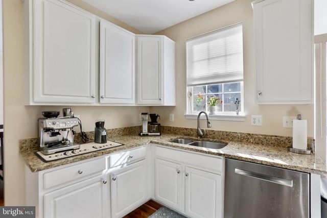 43719 MIDDLEBROOK TER, Ashburn, VA 20147