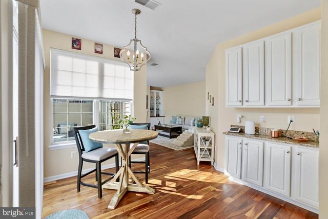 43719 MIDDLEBROOK TER, Ashburn, VA 20147