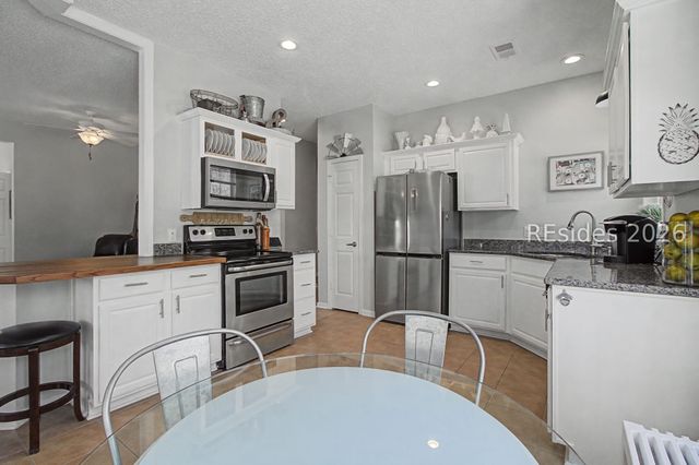 237 Landing Ln, Bluffton, SC 29909