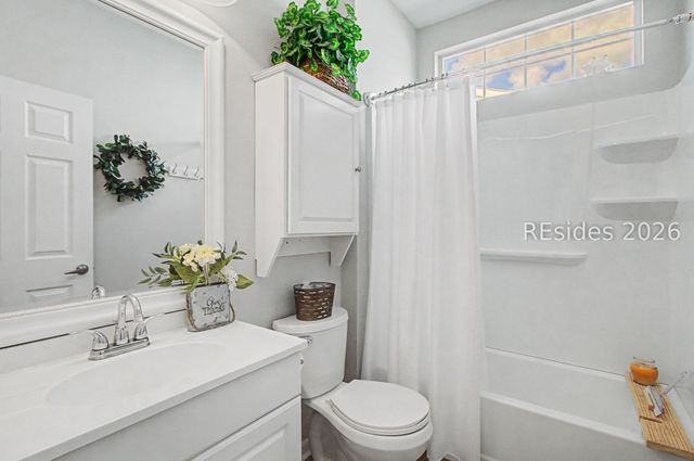 237 Landing Ln, Bluffton, SC 29909