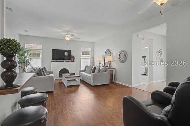 237 Landing Ln, Bluffton, SC 29909