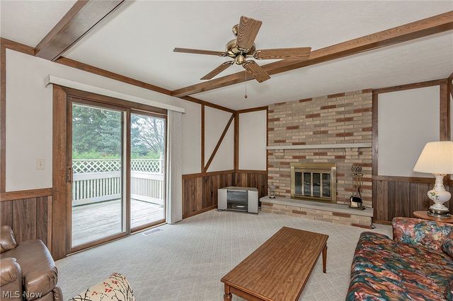 7681 Plumwood Lane, Seven Hills, OH 44131