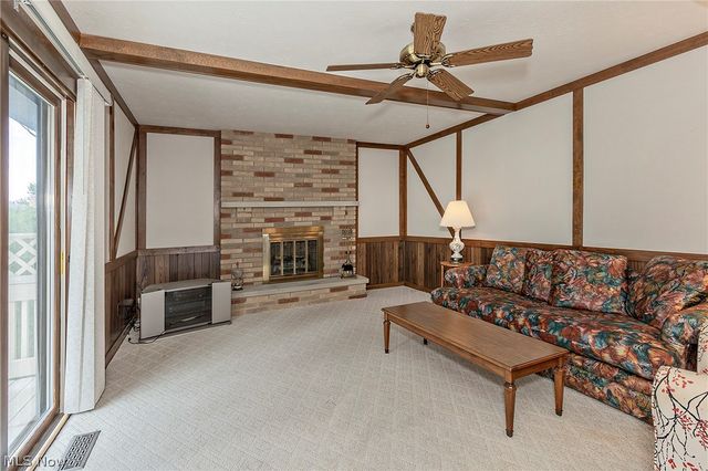 7681 Plumwood Lane, Seven Hills, OH 44131