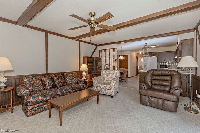 7681 Plumwood Lane, Seven Hills, OH 44131