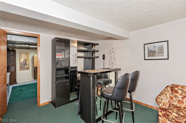 7681 Plumwood Lane, Seven Hills, OH 44131