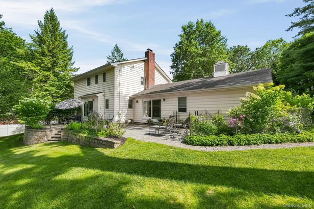 25 Meadow Avenue, Cornwall On Hudson, NY 12520