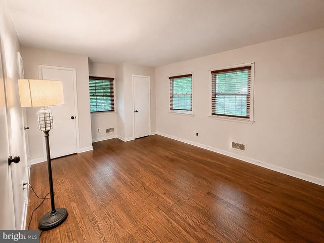 212 STATE, Princeton, NJ 08540