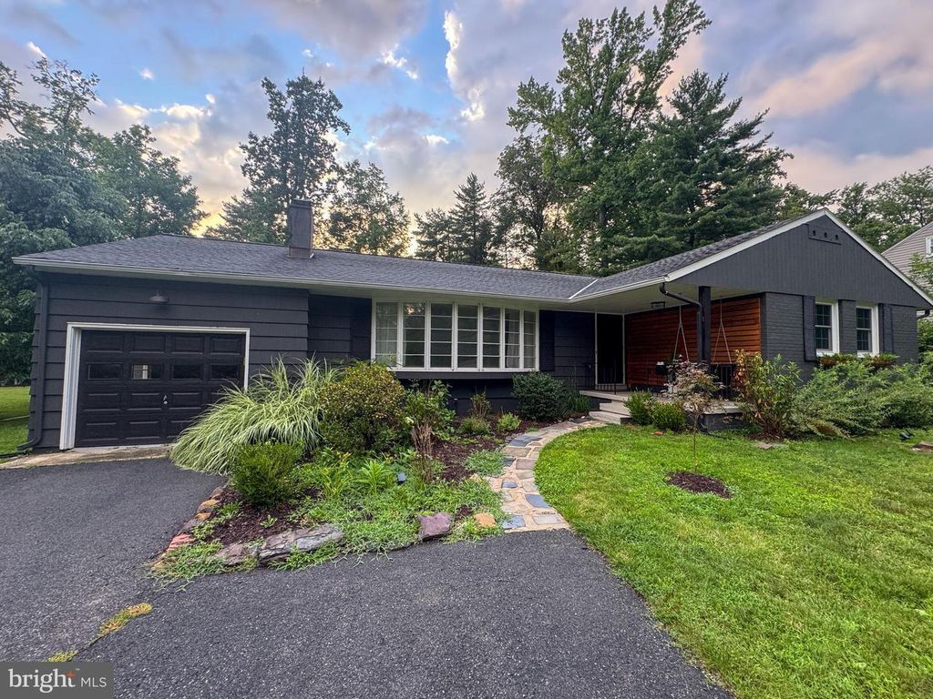 212 STATE, Princeton, NJ 08540