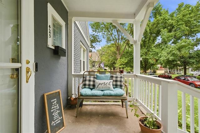 425 E 70th Street, Kansas City, MO 64131