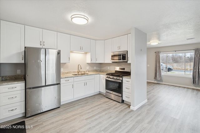 1462 Holmes Street, Toledo, OH 43605