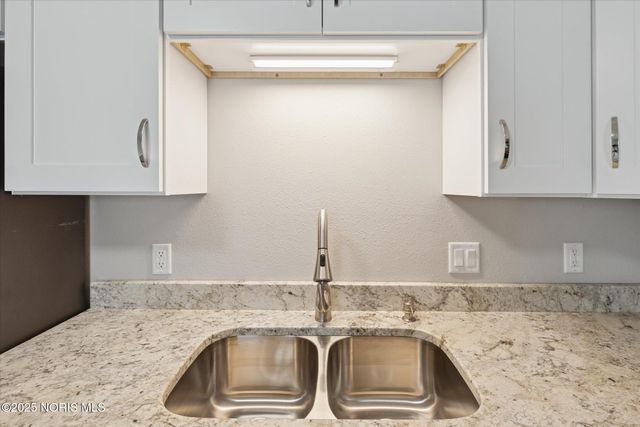 1462 Holmes Street, Toledo, OH 43605