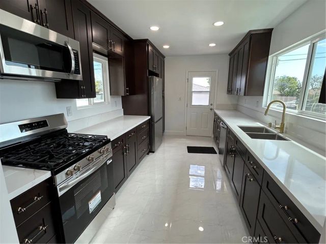 2963 Via San Carlo, Montebello, CA 90640