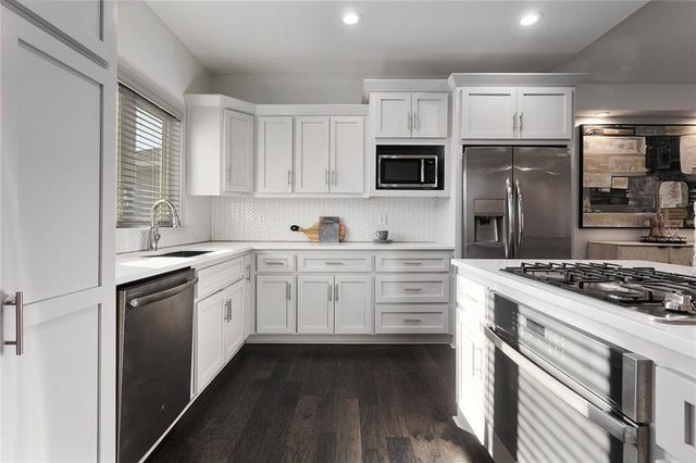 630 NW 110th Street, Kansas City, MO 64155