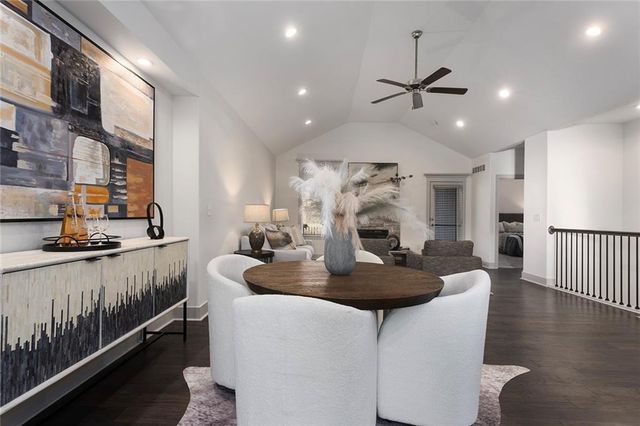 630 NW 110th Street, Kansas City, MO 64155