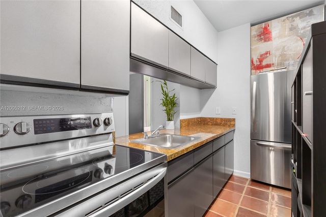 1200 Euclid Ave 102, Miami Beach, FL 33139