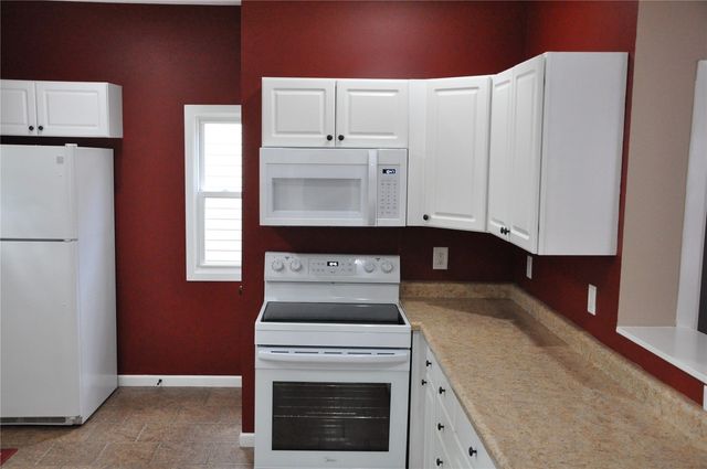 919 SE 10th, Cedar Rapids, IA 52403