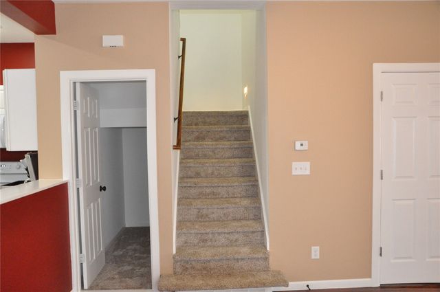 919 SE 10th, Cedar Rapids, IA 52403