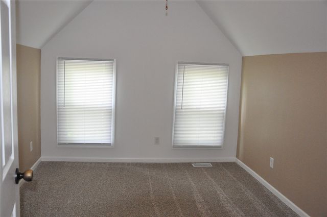 919 SE 10th, Cedar Rapids, IA 52403