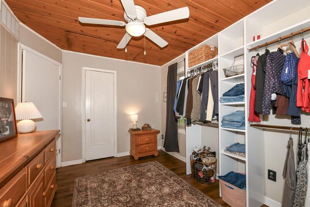 8101 E Wind Lake ROAD, Waterford, WI 53185