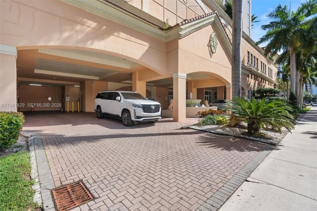 17555 Atlantic Blvd 902, Sunny Isles Beach, FL 33160
