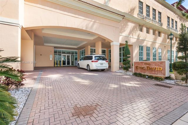 17555 Atlantic Blvd 902, Sunny Isles Beach, FL 33160