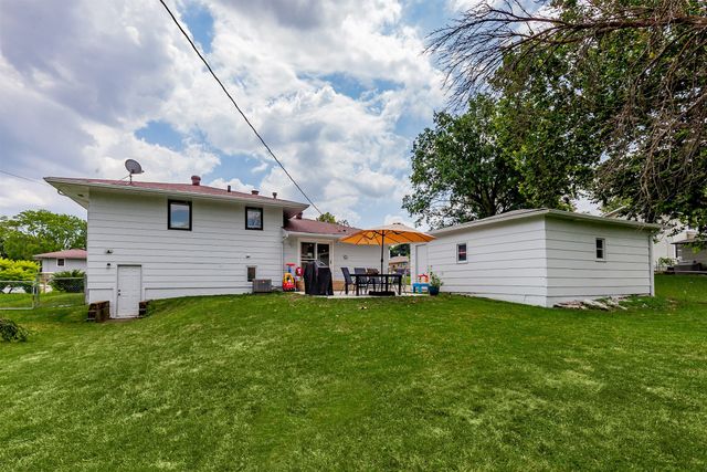 614 SE 8th Street, Ankeny, IA 50021