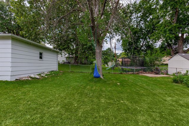 614 SE 8th Street, Ankeny, IA 50021