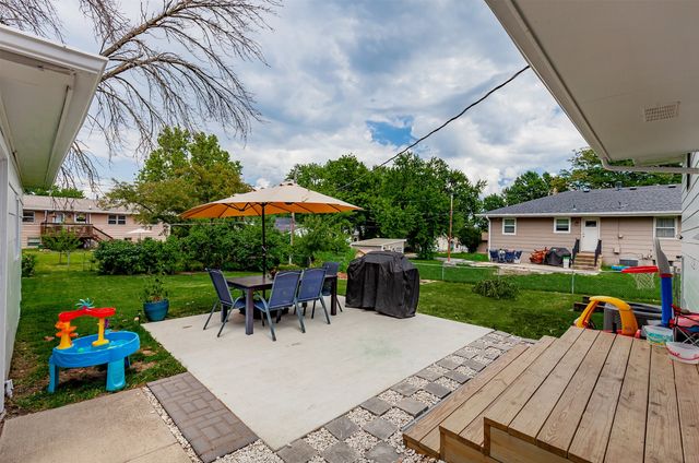 614 SE 8th Street, Ankeny, IA 50021