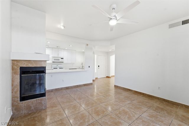 7400 West Flamingo Road 1090, Las Vegas, NV 89147