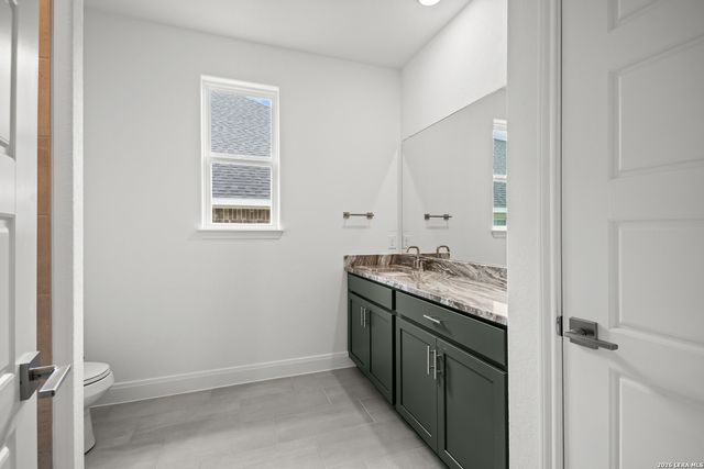 147 Highland Park, Castroville, TX 78009