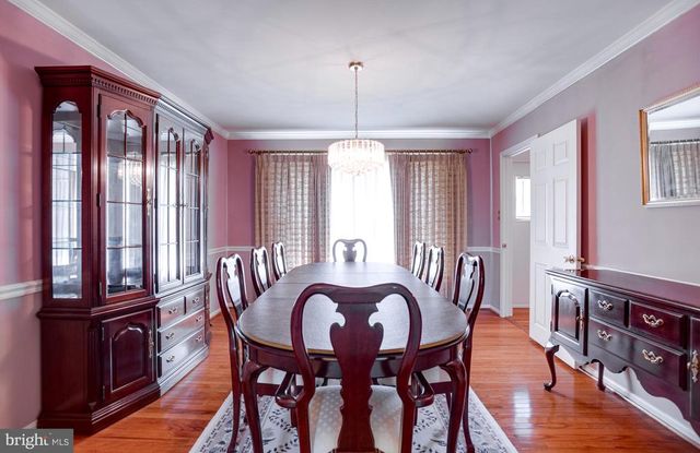 7077 WESTMORELAND DR, Warrenton, VA 20187