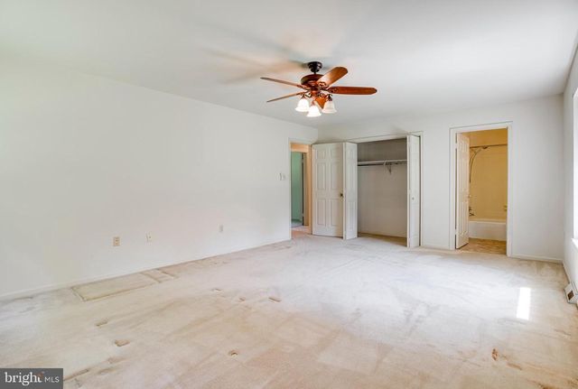 7077 WESTMORELAND DR, Warrenton, VA 20187