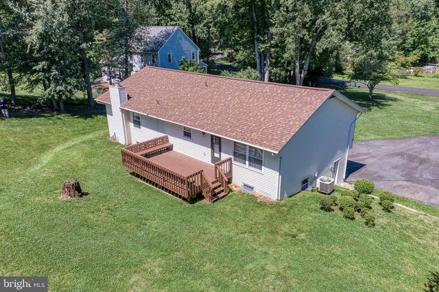 7077 WESTMORELAND DR, Warrenton, VA 20187
