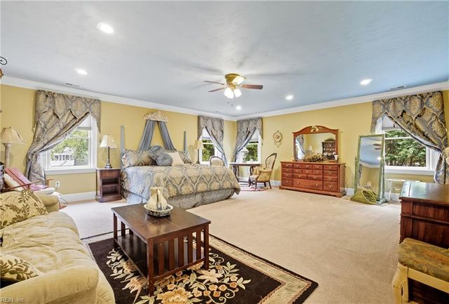 2328 Spindrift RD, Virginia Beach, VA 23451