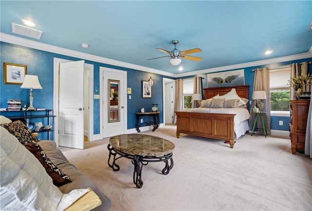 2328 Spindrift RD, Virginia Beach, VA 23451