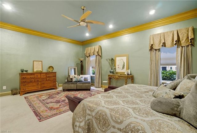 2328 Spindrift RD, Virginia Beach, VA 23451