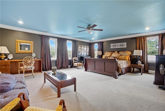 2328 Spindrift RD, Virginia Beach, VA 23451