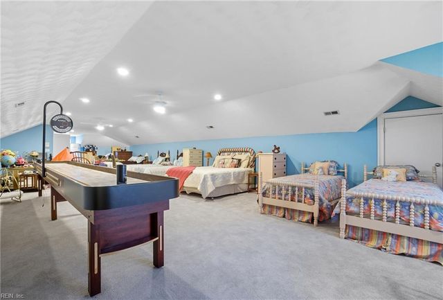 2328 Spindrift RD, Virginia Beach, VA 23451