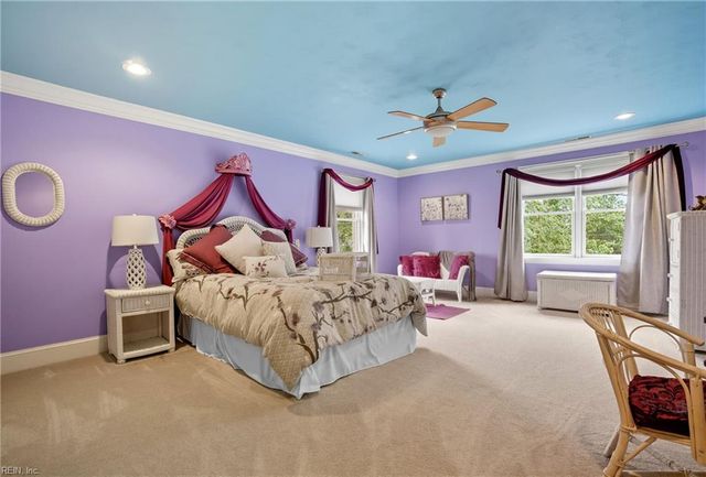 2328 Spindrift RD, Virginia Beach, VA 23451