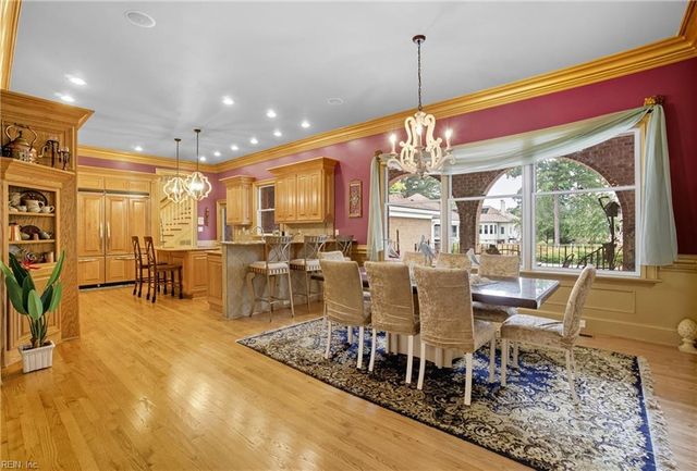 2328 Spindrift RD, Virginia Beach, VA 23451