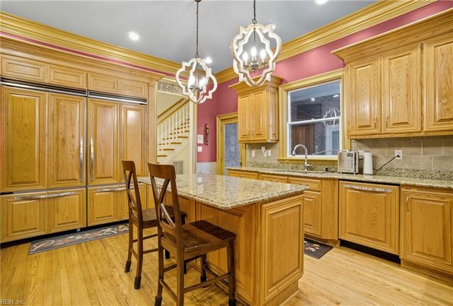 2328 Spindrift RD, Virginia Beach, VA 23451