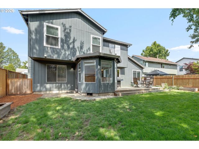 21267 Nw CANNES Dr, Portland, OR 97229
