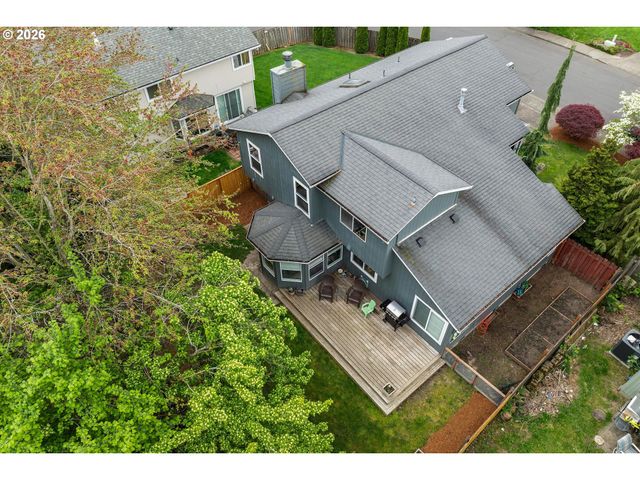 21267 Nw CANNES Dr, Portland, OR 97229