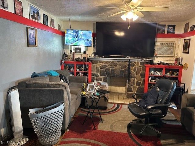 2740 South Avenue, Youngstown, OH 44502