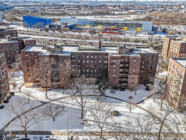 26-19 141st Street 5E, Flushing, NY 11354