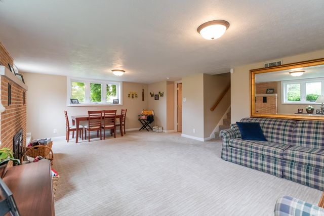 300 S Reisner Rd, Bloomington, IN 47401